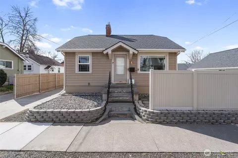 7 N Blue St, Walla Walla, WA 99362