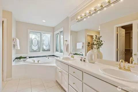 2910 213th St SE, Bothell, WA 98021 photo 25