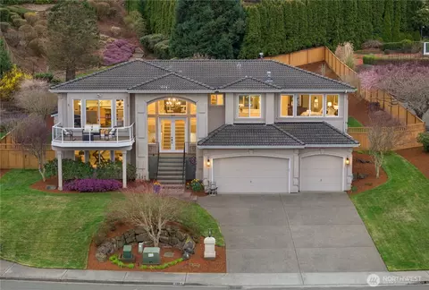 1864 Parkview Dr NE, Tacoma, WA 98422