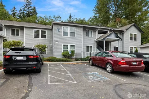 33020 10th Ave SW #D-304, Federal Way, WA 98023