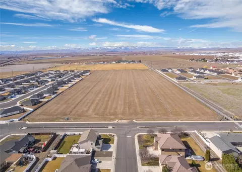 1407 7th Ave, Quincy, WA 98848