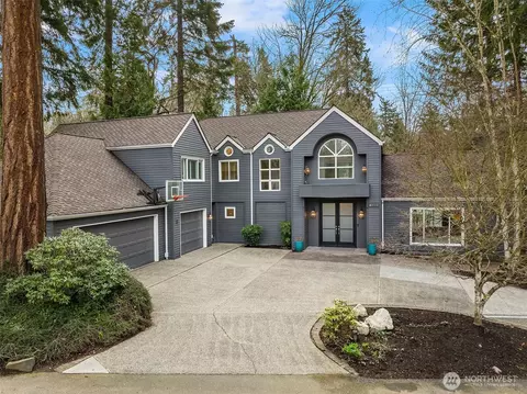 4897 Forest Ave SE, Mercer Island, WA 98040
