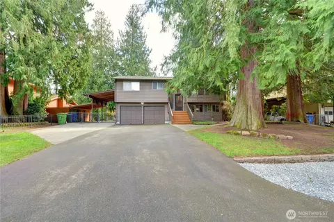 9505 59th Dr NE, Marysville, WA 98270