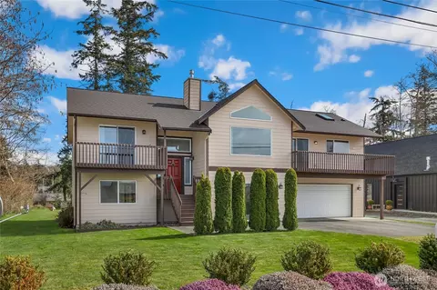 1935 Pinecrest Ave, Coupeville, WA 98239