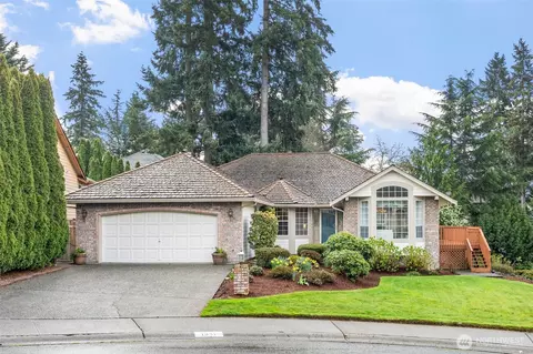 1941 S 371st Pl, Federal Way, WA 98003
