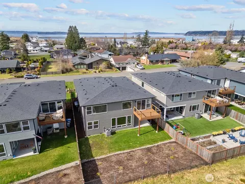 View/Area - 421 Rockefeller Ave, Everett, WA 98201 photo 3 of 5