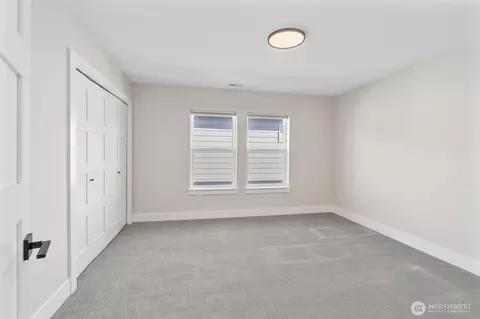 Bedroom - 421 Rockefeller Ave, Everett, WA 98201 photo 5 of 10