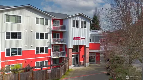 19500 Ballinger Way NE #401, Shoreline, WA 98155
