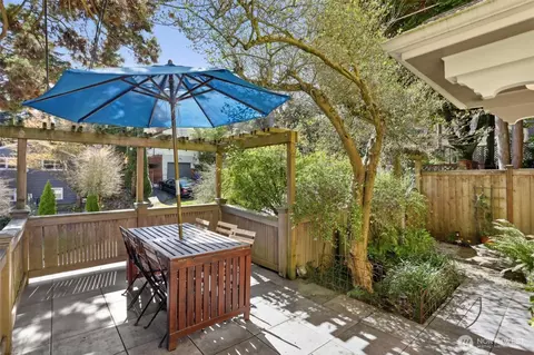 Exterior - 2406 E Galer St, Seattle, WA 98112 photo 4 of 4