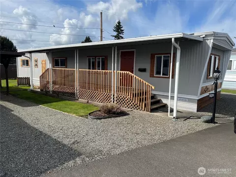 5520 112th Avenue Ct E #7, Puyallup, WA 98372