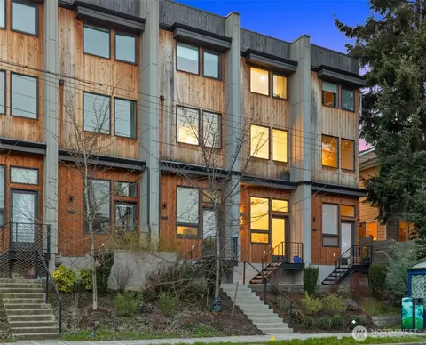 3645 22nd Ave W #F, Seattle, WA 98199