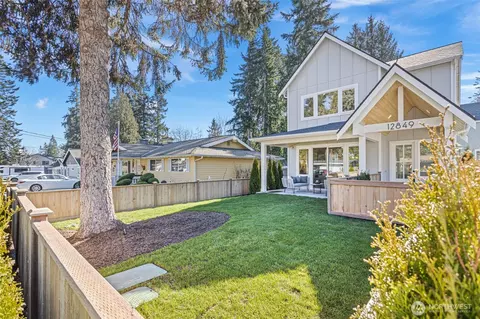 12849 NE 113th St, Kirkland, WA 98033