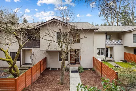 15005 123rd Ave NE, Kirkland, WA 98034