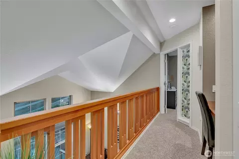 Entry Way - 701 E Vine Maple Ln, Union, WA 98592 photo 2 of 3