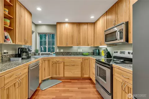 Kitchen - 701 E Vine Maple Ln, Union, WA 98592 photo 3 of 3
