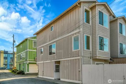 6701 Carleton Ave S #D, Seattle, WA 98108