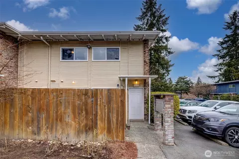 5713 122nd Ave SE #161, Bellevue, WA 98006