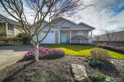 1742 NE Vader Ct, Poulsbo, WA 98370