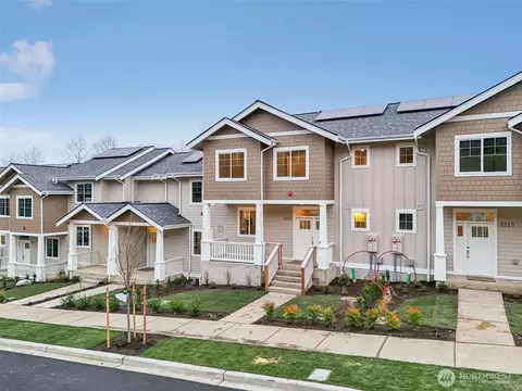 3505 Sussex Dr, Bellingham, WA 98226