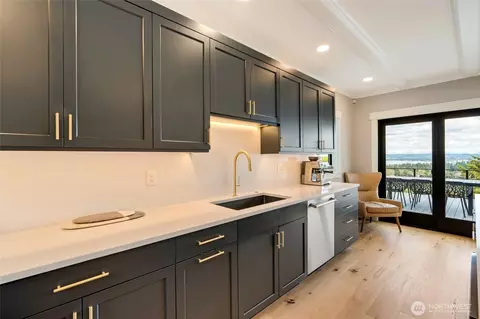 Kitchen - 1932 15th Ave E, Seattle, WA 98112 photo 4 of 5