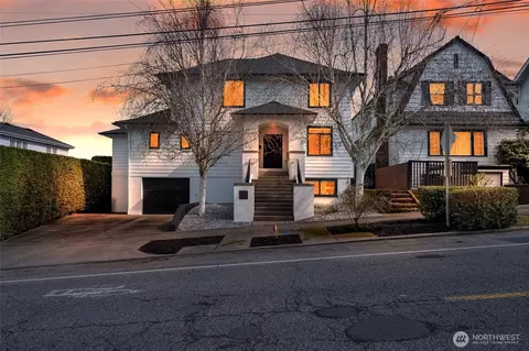 Exterior - 1932 15th Ave E, Seattle, WA 98112 photo 6 of 6