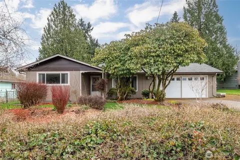 182 Yelton Dr, Longview, WA 98632