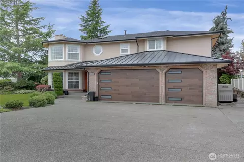 3414 204th Avenue Ct E, Lake Tapps, WA 98391