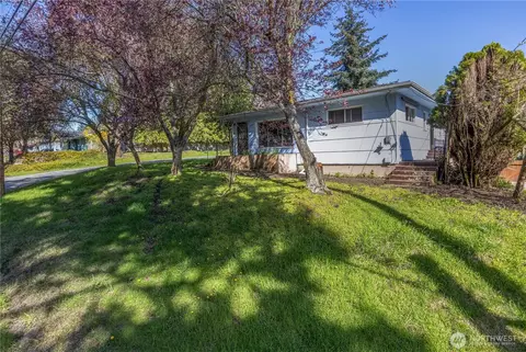 1538 Fir St, Port Townsend, WA 98368