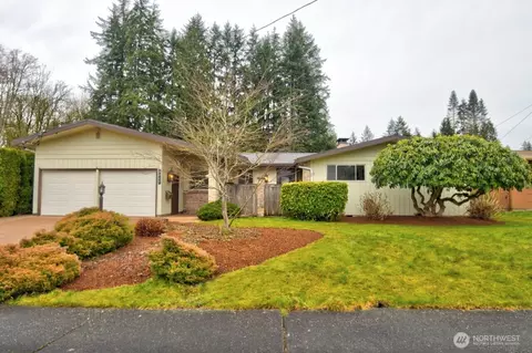 3029 Edgewood Dr SE, Olympia, WA 98501