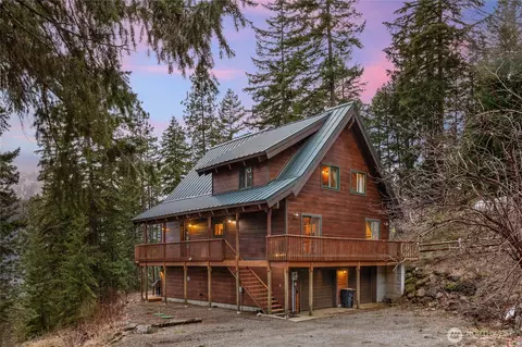 791 Lake Forest Dr, Ronald, WA 98940