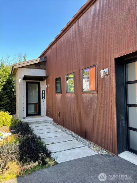 4640 Flying Goat Ave NE #F, Bainbridge Island, WA 98110