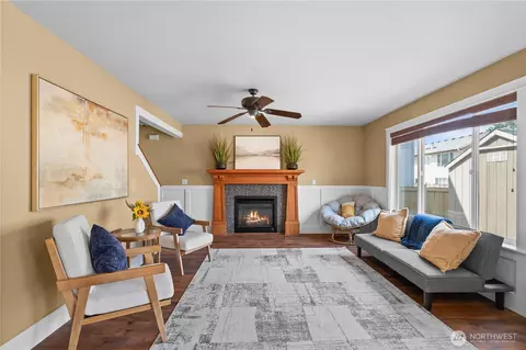 Living - 1625 185th Street Ct E, Spanaway, WA 98387 photo 4 of 10