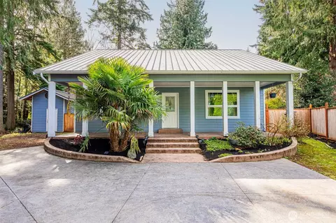 3092 Galena Dr, Camano Island, WA 98282