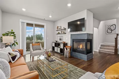 Living - 23617 44th Dr SE, Bothell, WA 98021 photo 1 of 3