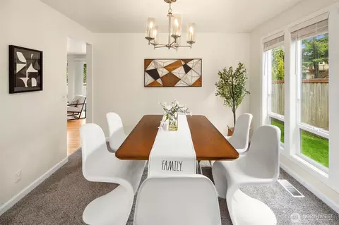 Dining - 2413 166th Pl SE, Bothell, WA 98012 photo 1 of 3