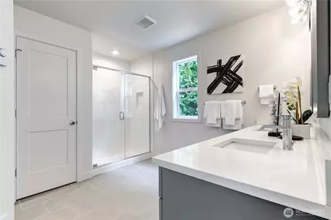 114 171st Pl SW #B, Bothell, WA 98012 photo 25