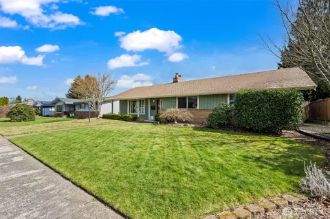 1431 N Woodlawn St, Tacoma, WA 98406