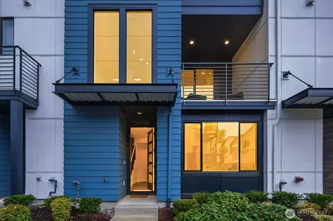 Exterior - 21819 24th Ave SE #D, Bothell, WA 98021 photo 2 of 5