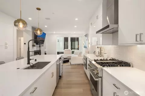 Kitchen - 21819 24th Ave SE #D, Bothell, WA 98021 photo 6 of 6
