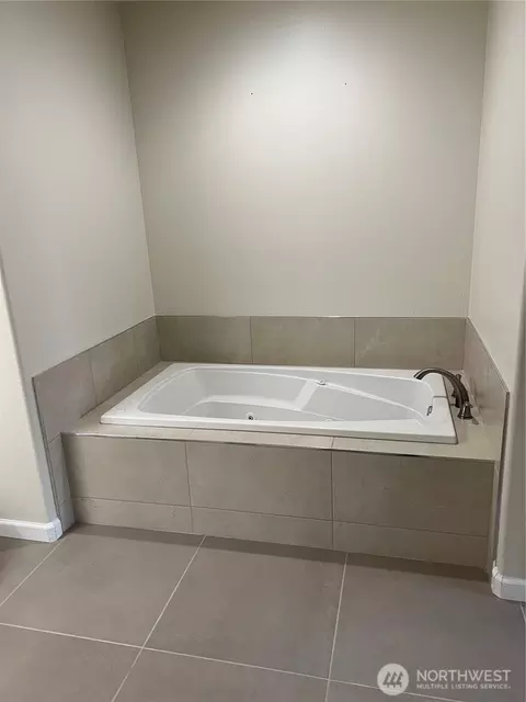 Bath - 85 Olympic Vis, Sequim, WA 98382 photo 1 of 1
