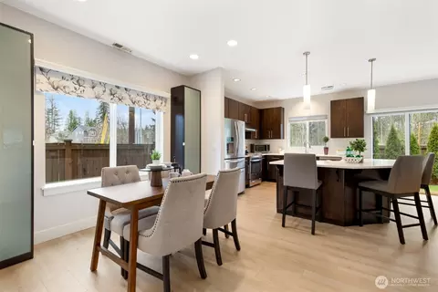 Dining - 20108 Jewell Rd, Bothell, WA 98012 photo 2 of 3