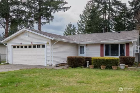 1913 NE Mccormick St, Olympia, WA 98506
