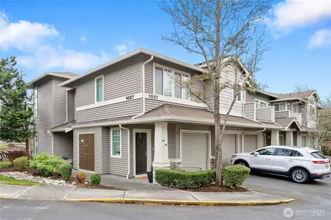 1027 61st St SE #106, Auburn, WA 98092