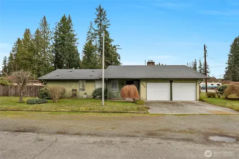 7825 57th Dr NE, Marysville, WA 98270