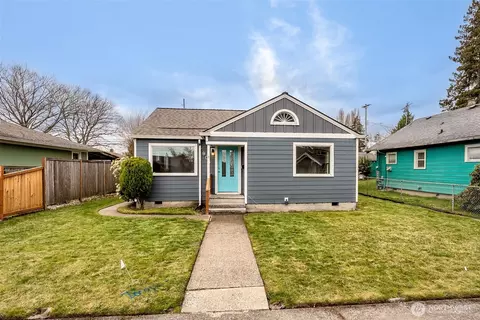 906 E 56th St, Tacoma, WA 98404