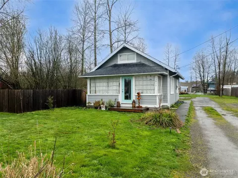 12813 42nd Ave E, Tacoma, WA 98446