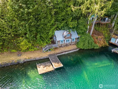 337 Heron Cove Rd, Port Angeles, WA 98363