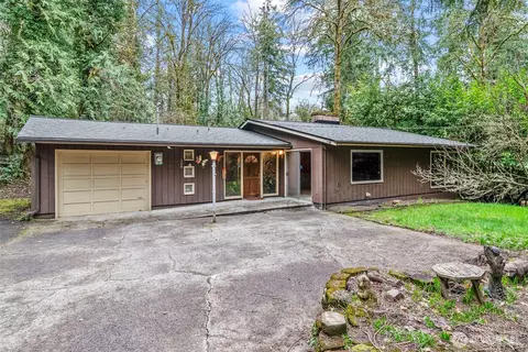 2938 Glenwood Dr, Longview, WA 98632