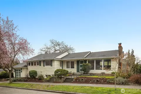 2115 NW 75th St, Seattle, WA 98117