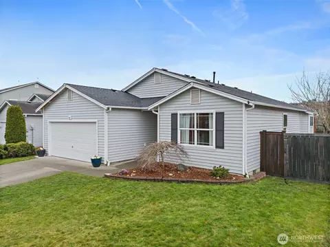 Exterior - 1011 Riddell Ave NE, Orting, WA 98360 photo 6 of 8